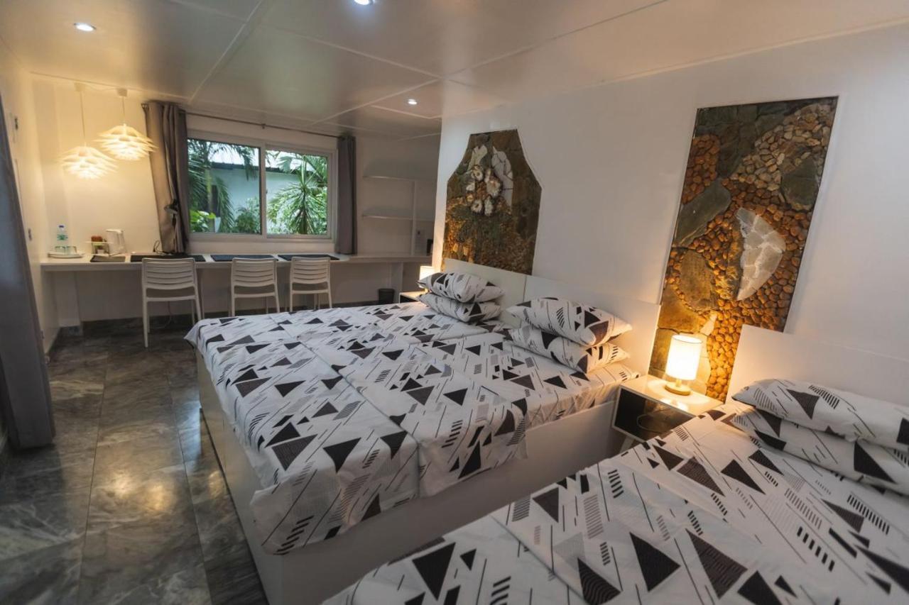 The Three P Beach Resort & Dive Center Agnay Extérieur photo